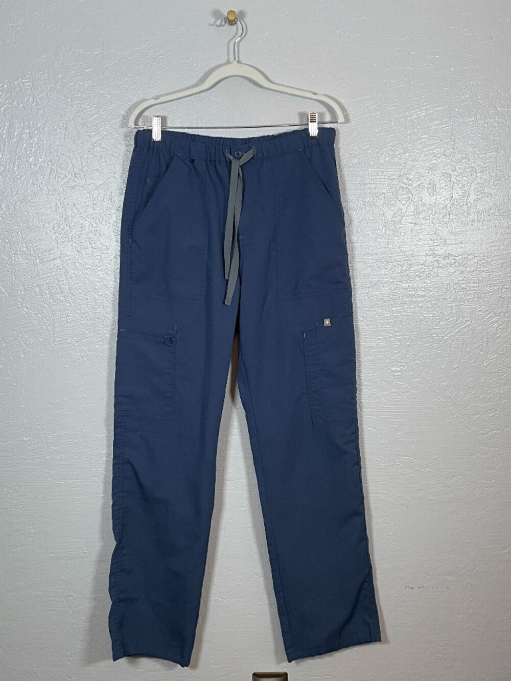 FIGS Men L Navy Blue Cairo Cargo Scrub Pants Drawstring Waist Technical Pockets